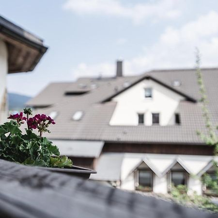 Toschis Station-Motel-Wirtshaus-An Der Autobahn-Bowling Zella-Mehlis Εξωτερικό φωτογραφία